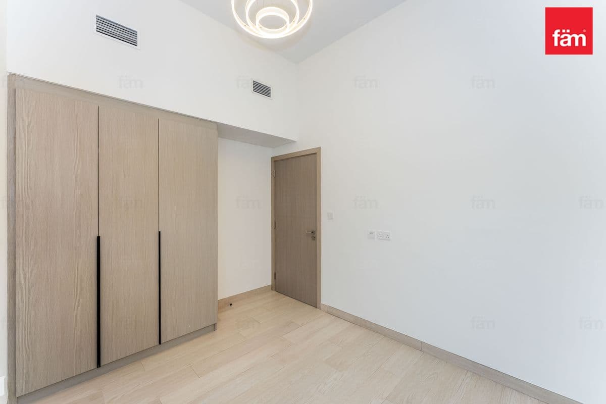 4 bedroom townhouse in Murooj Al Furjan East, photograph 14 of 20