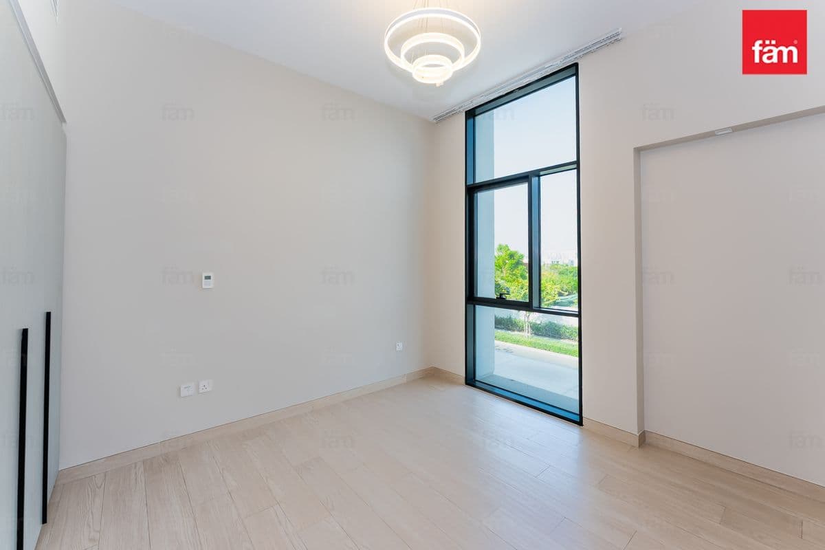 4 bedroom villa in Murooj Al Furjan West, photograph 12 of 18