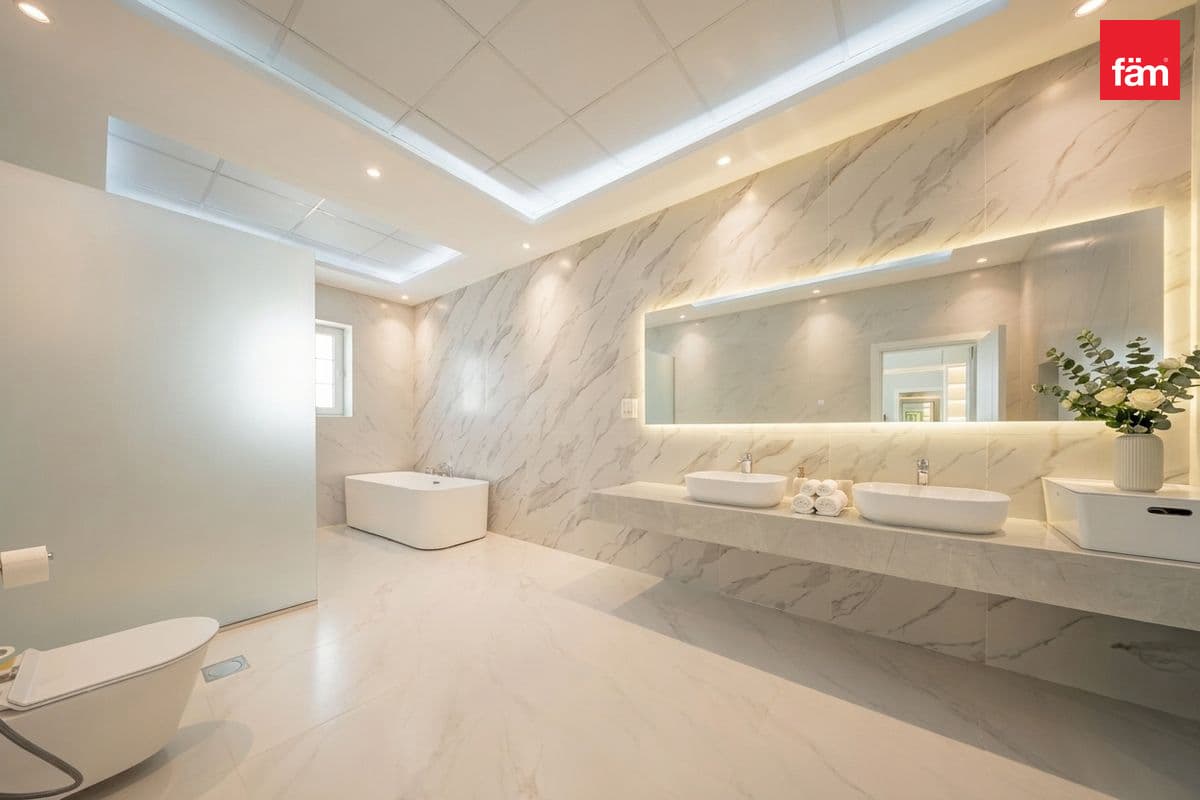 5 bedroom villa in Nad Al Sheba 2, photograph 14 of 20