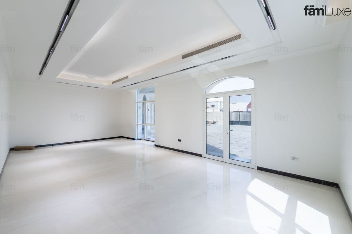 6 bedroom villa in Nad Al Sheba 4, photograph 7 of 20