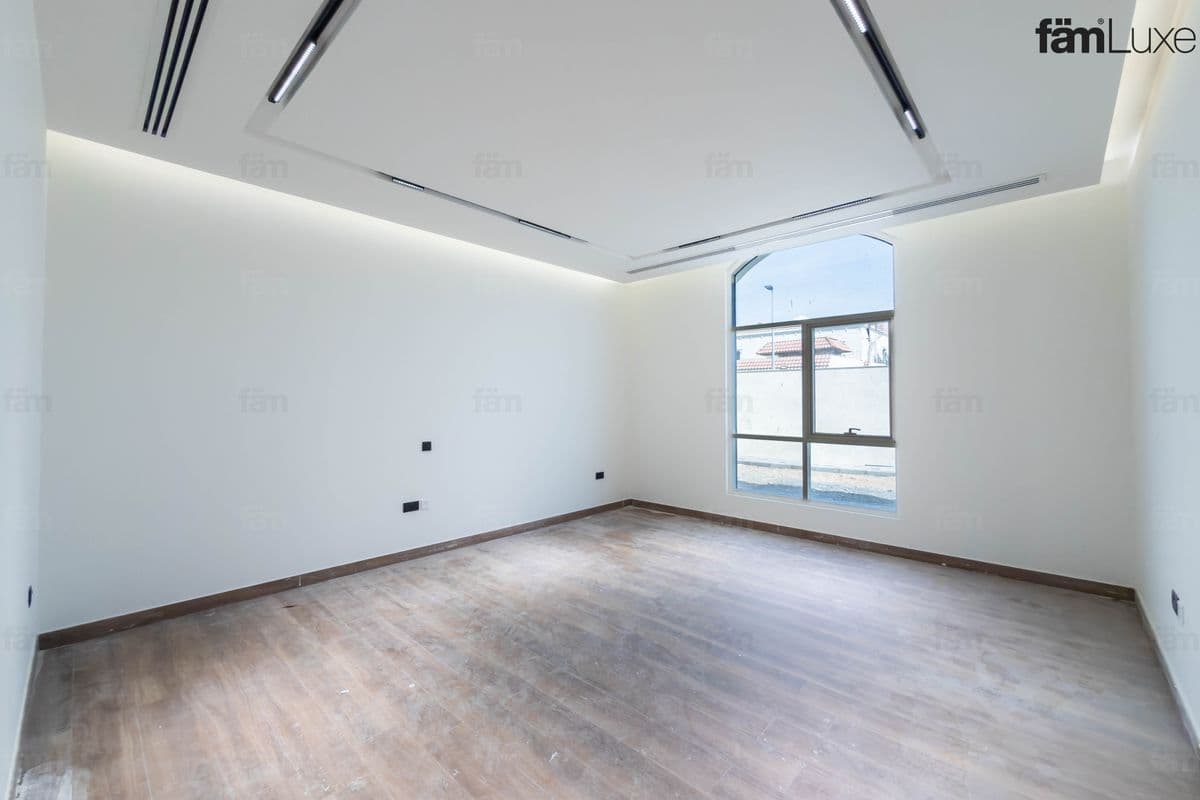 6 bedroom villa in Nad Al Sheba 4, photograph 9 of 20