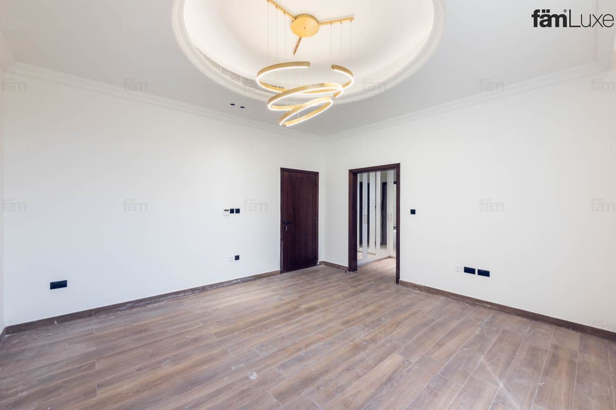 6 bedroom villa in Nad Al Sheba 4, photograph 13 of 20