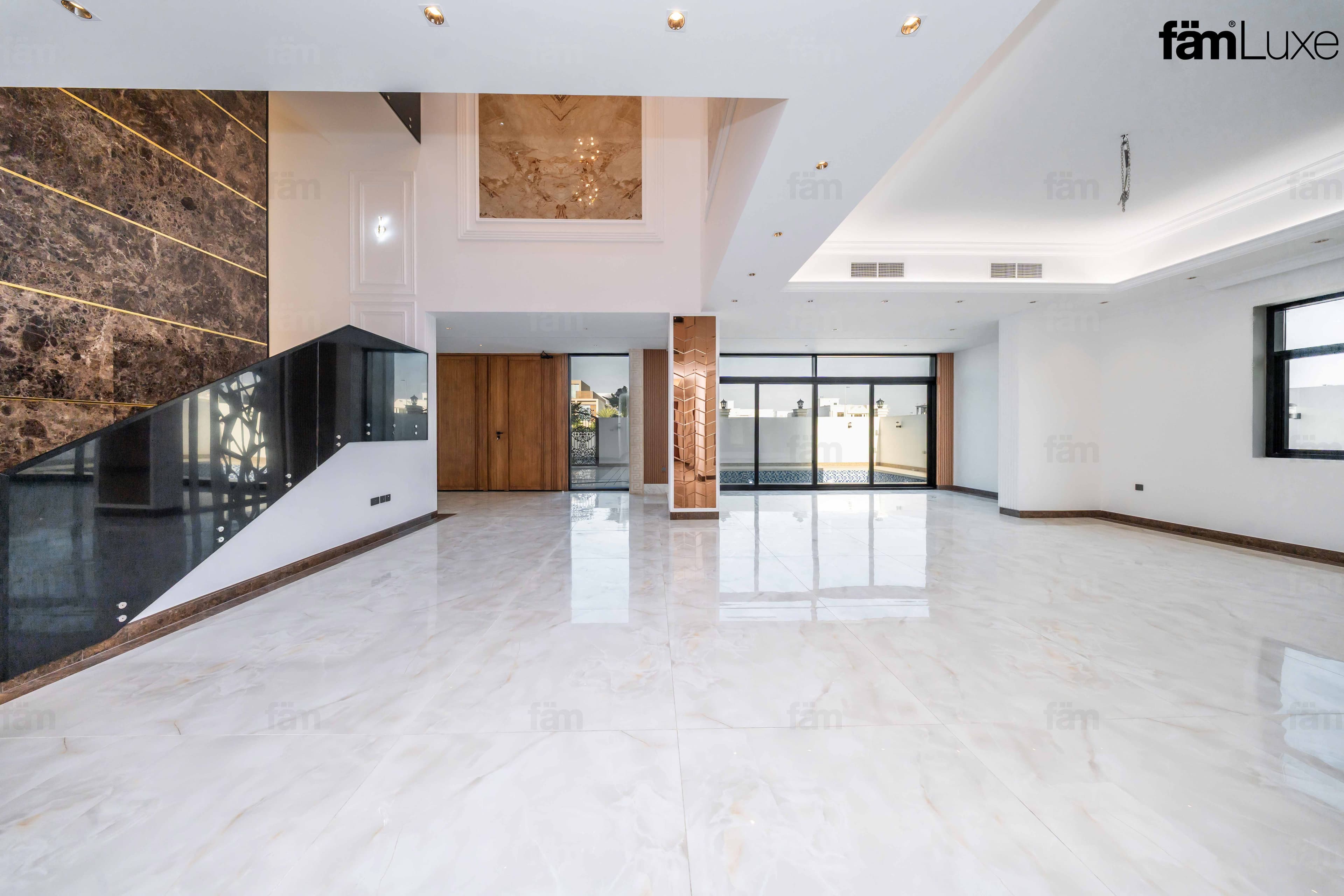 6 bedroom villa in Nad Al Sheba Gardens Phase 1, photograph 5 of 20