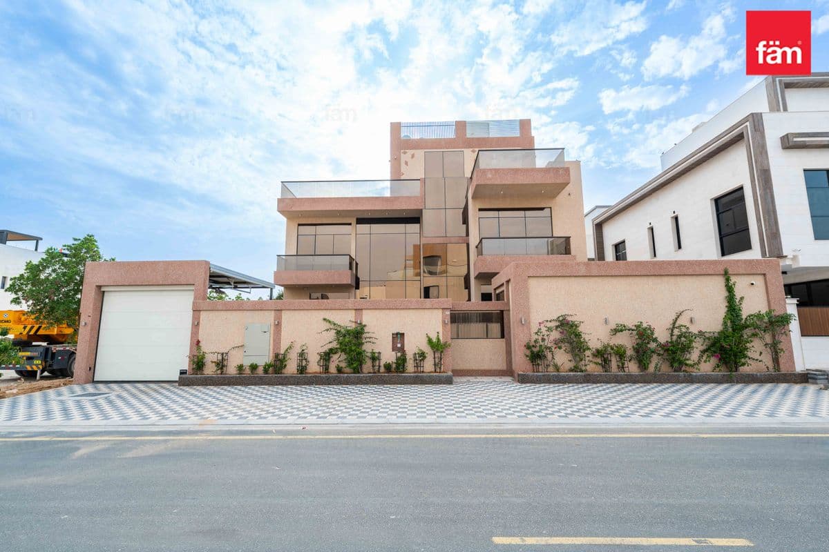 Prime Location | Elegant Villa | Spacious