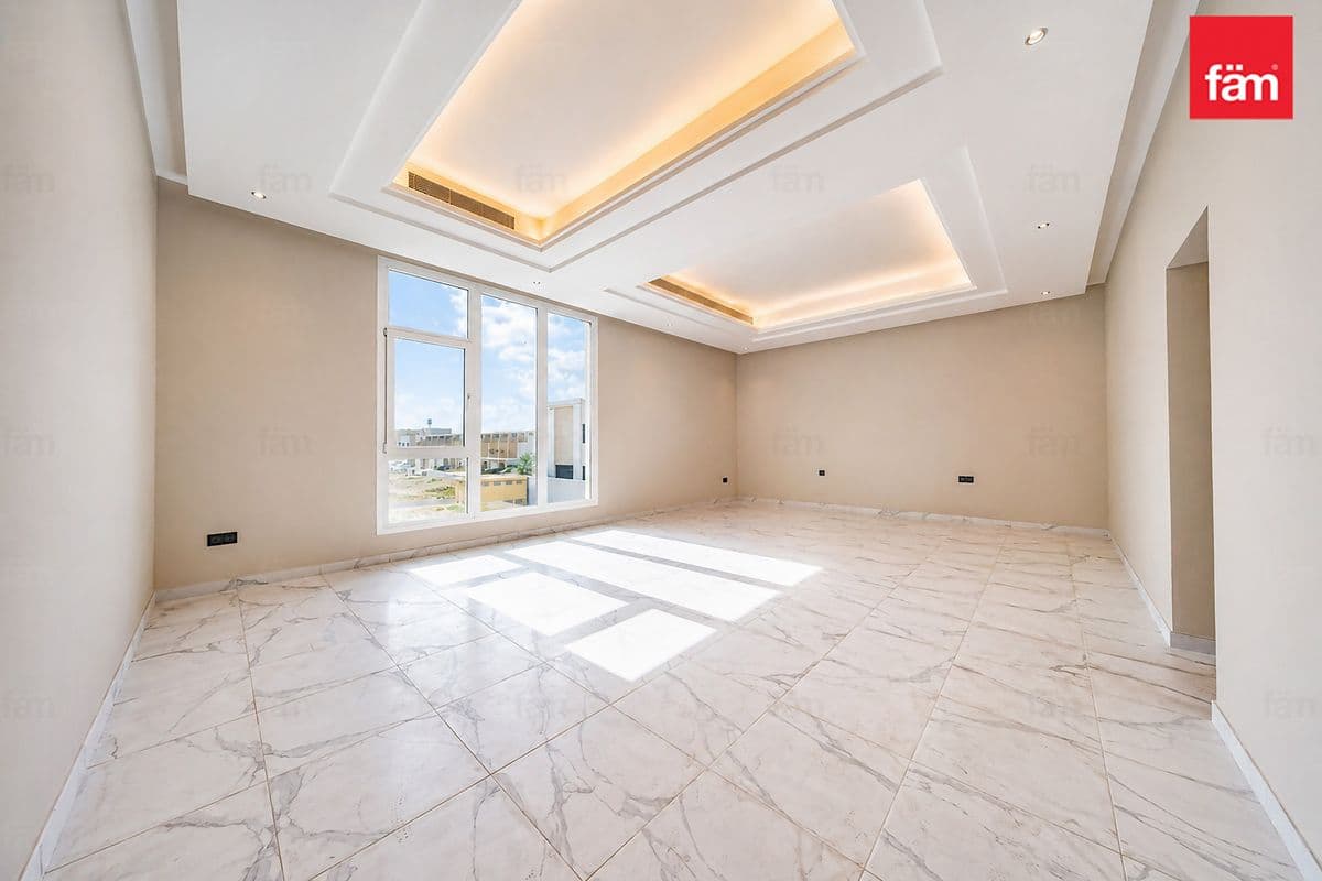 5 bedroom villa in Nad Al Sheba Gardens Phase 1, photograph 12 of 20