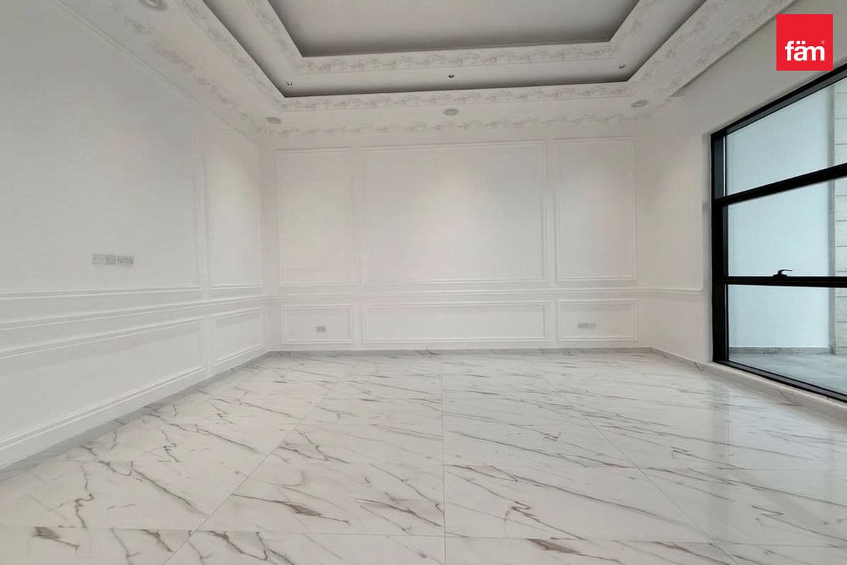 5 bedroom villa in Nad Al Sheba Gardens Phase 1, photograph 12 of 20