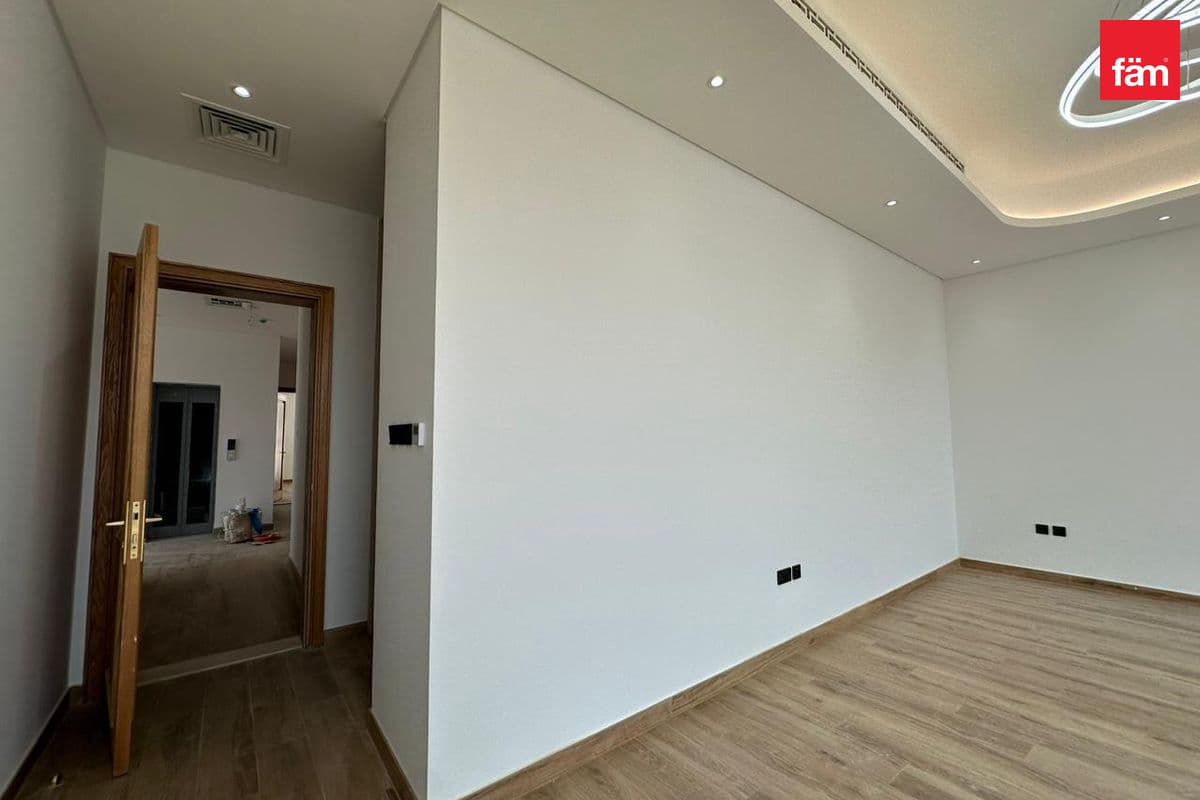3 bedroom villa in Nad Al Sheba Gardens Phase 1, photograph 7 of 17
