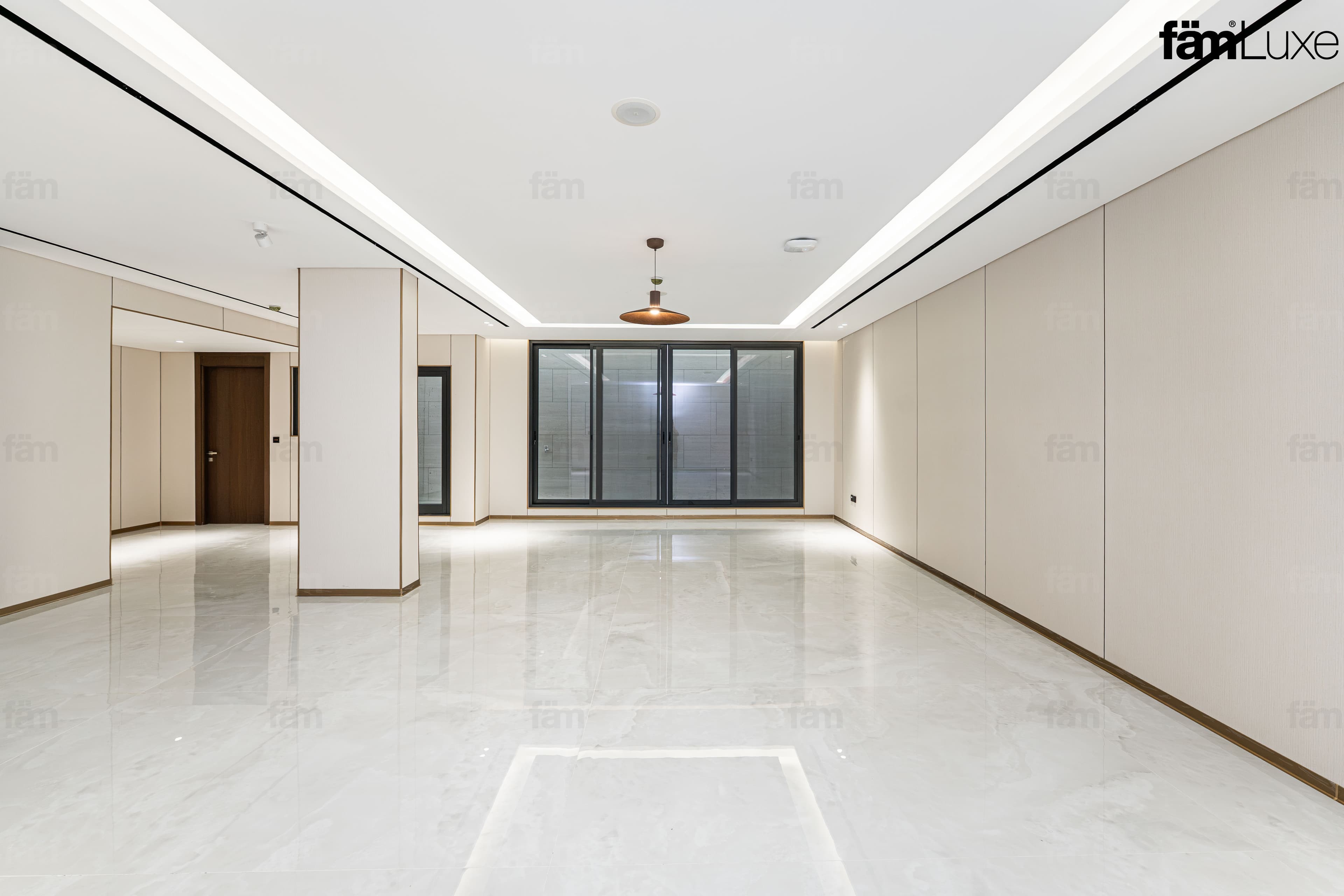 6 bedroom villa in Nad Al Sheba Gardens Phase 1, photograph 3 of 20