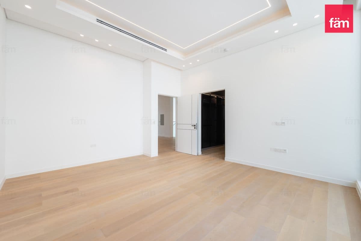 5 bedroom villa in Nad Al Sheba Gardens Phase 1, photograph 12 of 20