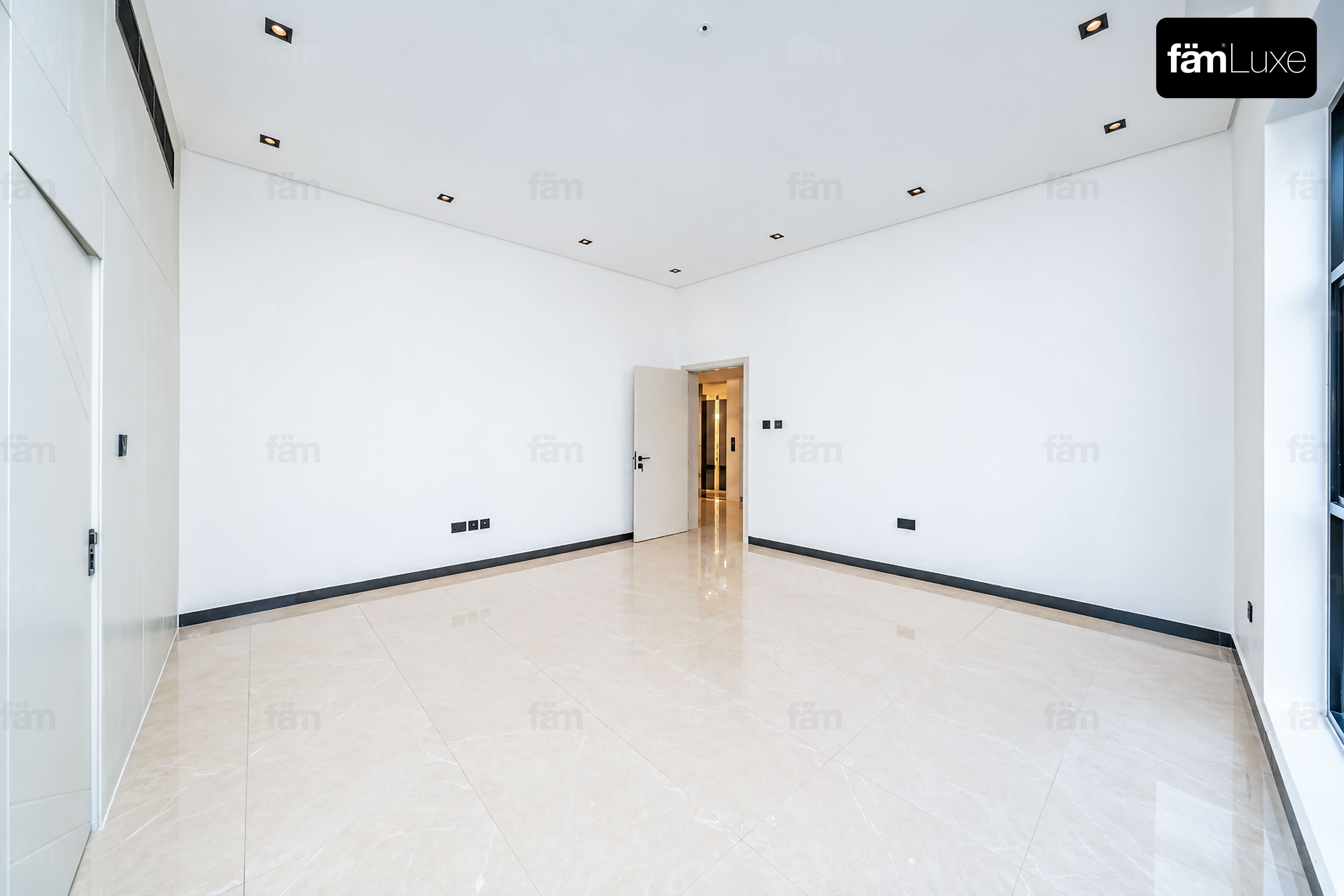 6 bedroom villa in Nad Al Sheba Gardens Phase 1, photograph 18 of 20