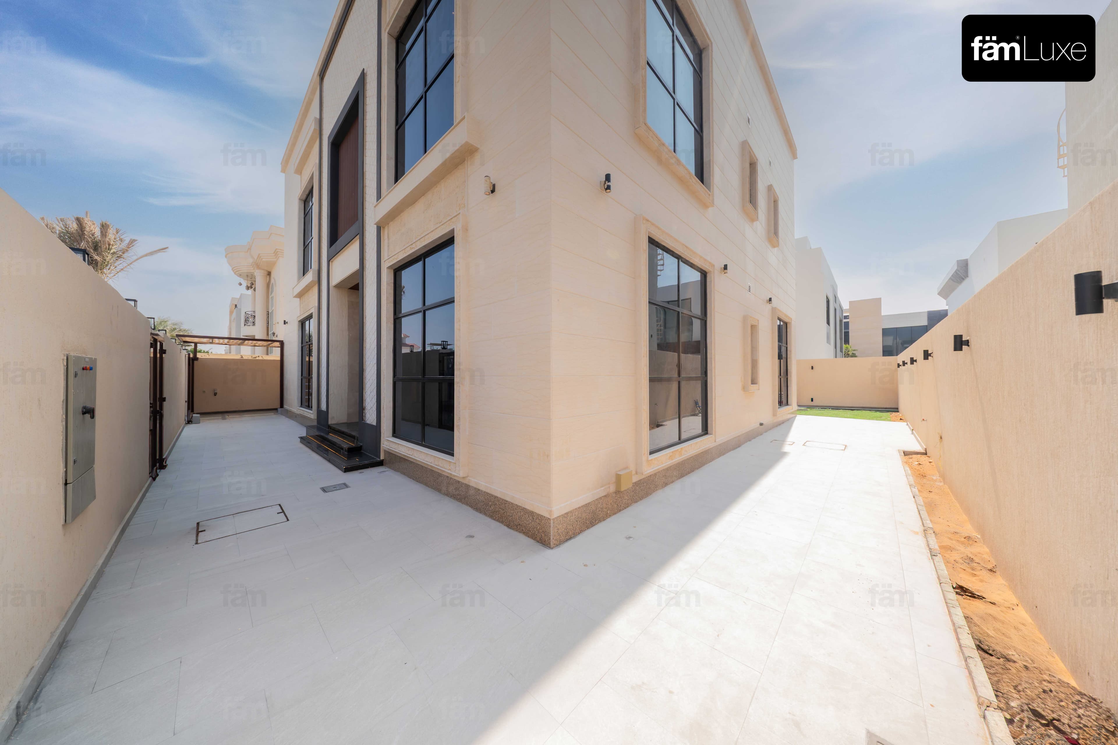 6 bedroom villa in Nad Al Sheba Gardens Phase 1, photograph 19 of 20