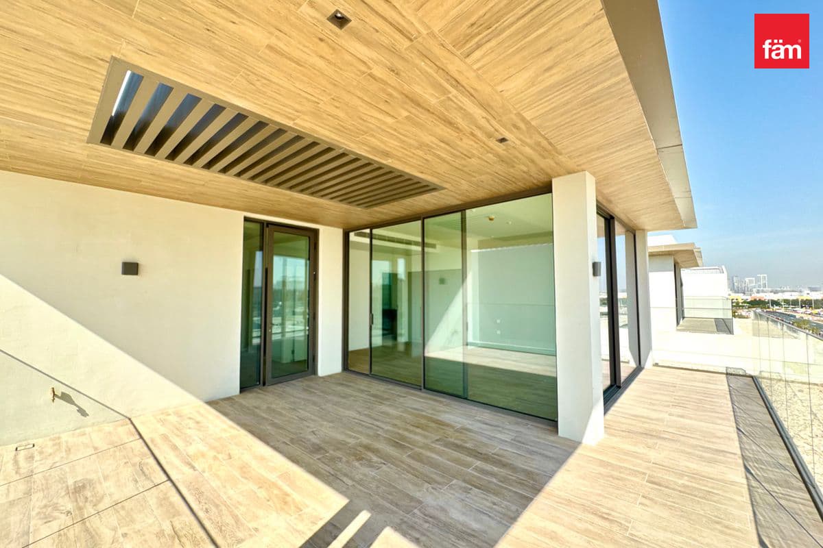 4 bedroom villa in Nad Al Sheba Gardens Phase 3, photograph 15 of 20