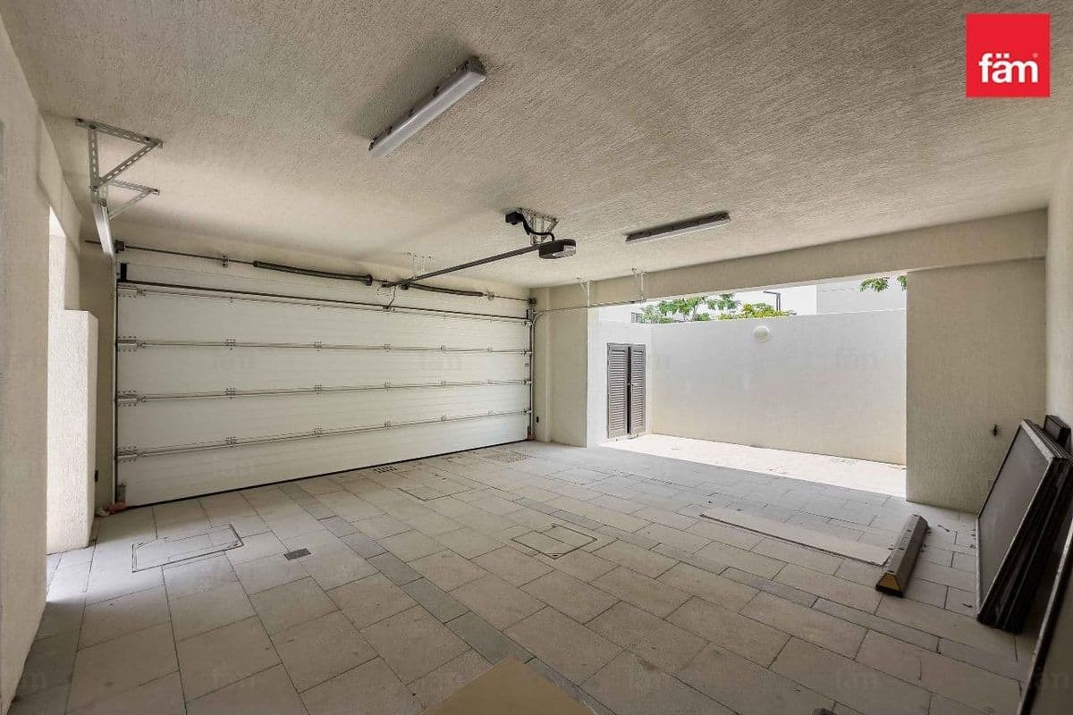 4 bedroom villa in Opal Gardens, photograph 9 of 12