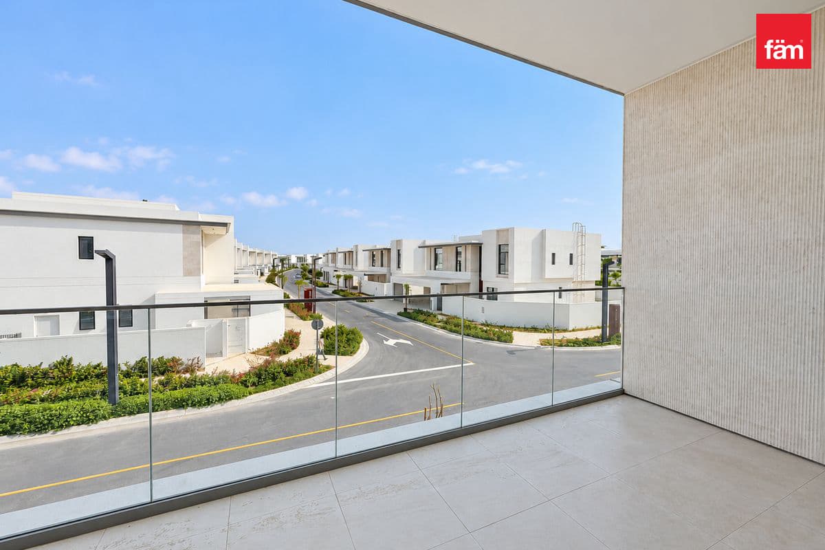 4 bedroom villa in Opal Gardens, photograph 7 of 19