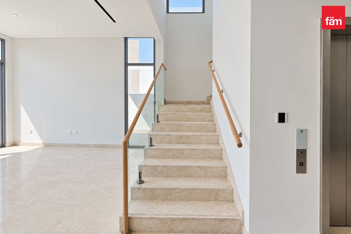 4 bedroom villa in Opal Gardens, photograph 9 of 20