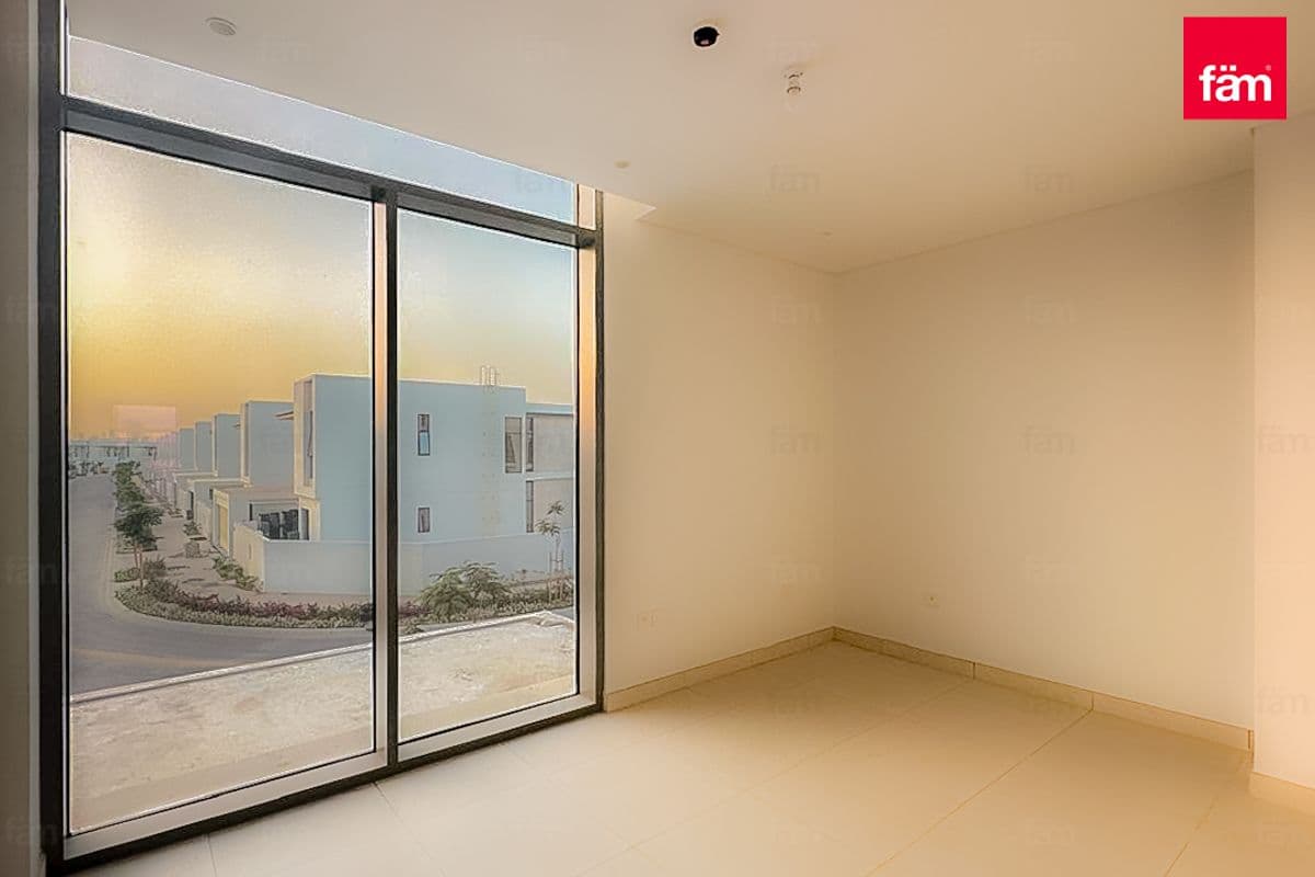 4 bedroom villa in Opal Gardens, photograph 7 of 12
