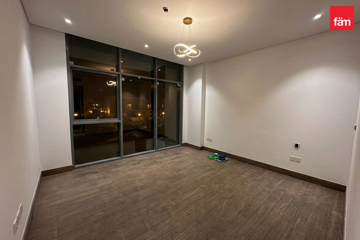 5 bedroom villa in Opal Gardens, photograph 16 of 20