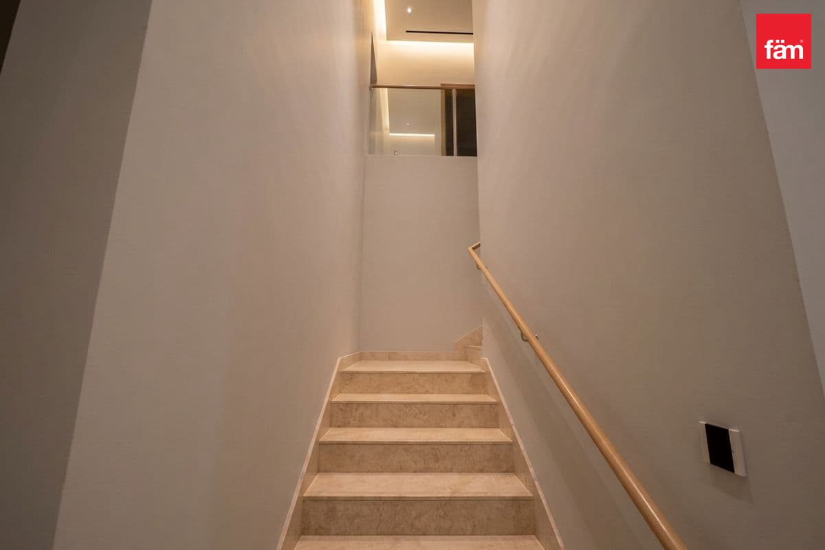 5 bedroom villa in Opal Gardens, photograph 11 of 20