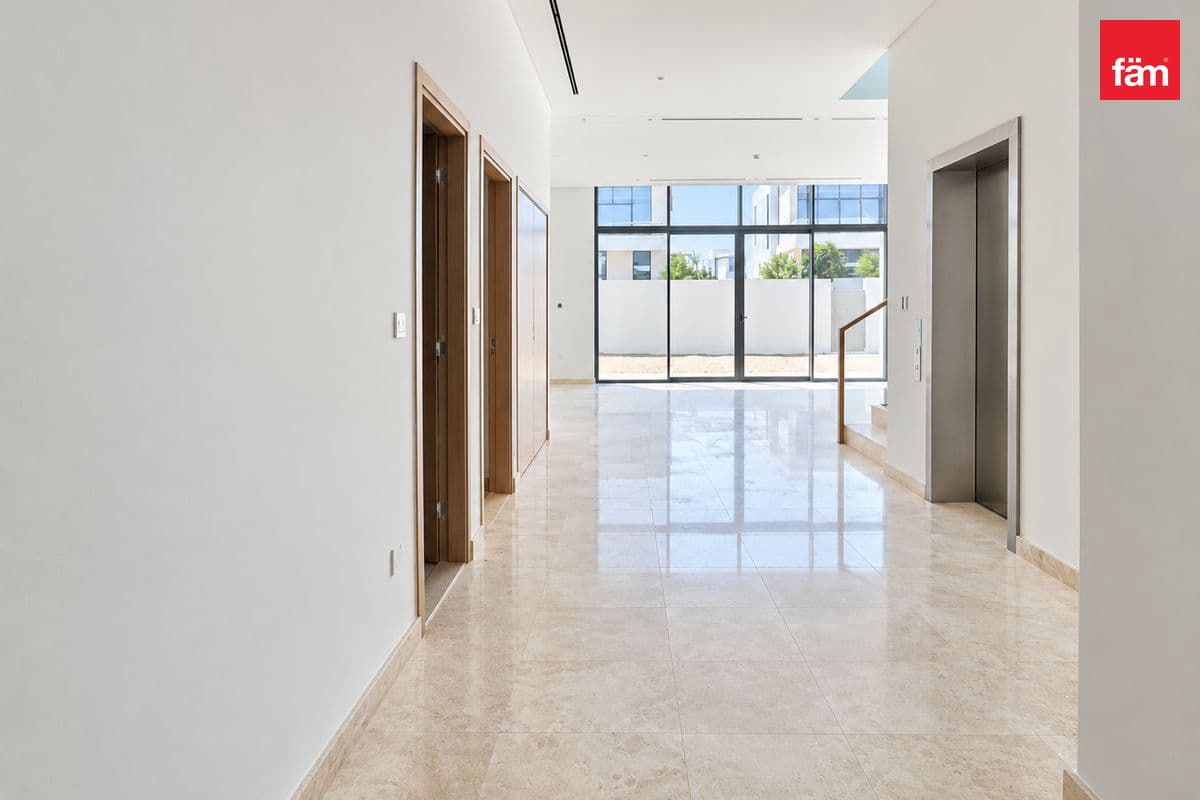 4 bedroom villa in Opal Gardens, photograph 5 of 20