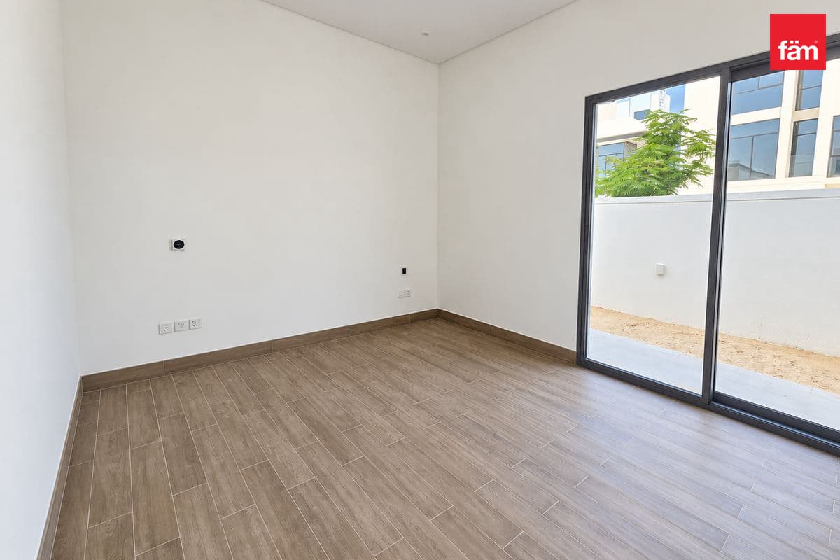 4 bedroom villa in Opal Gardens, photograph 10 of 20