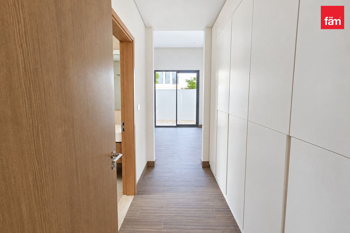 4 bedroom villa in Opal Gardens, photograph 13 of 20