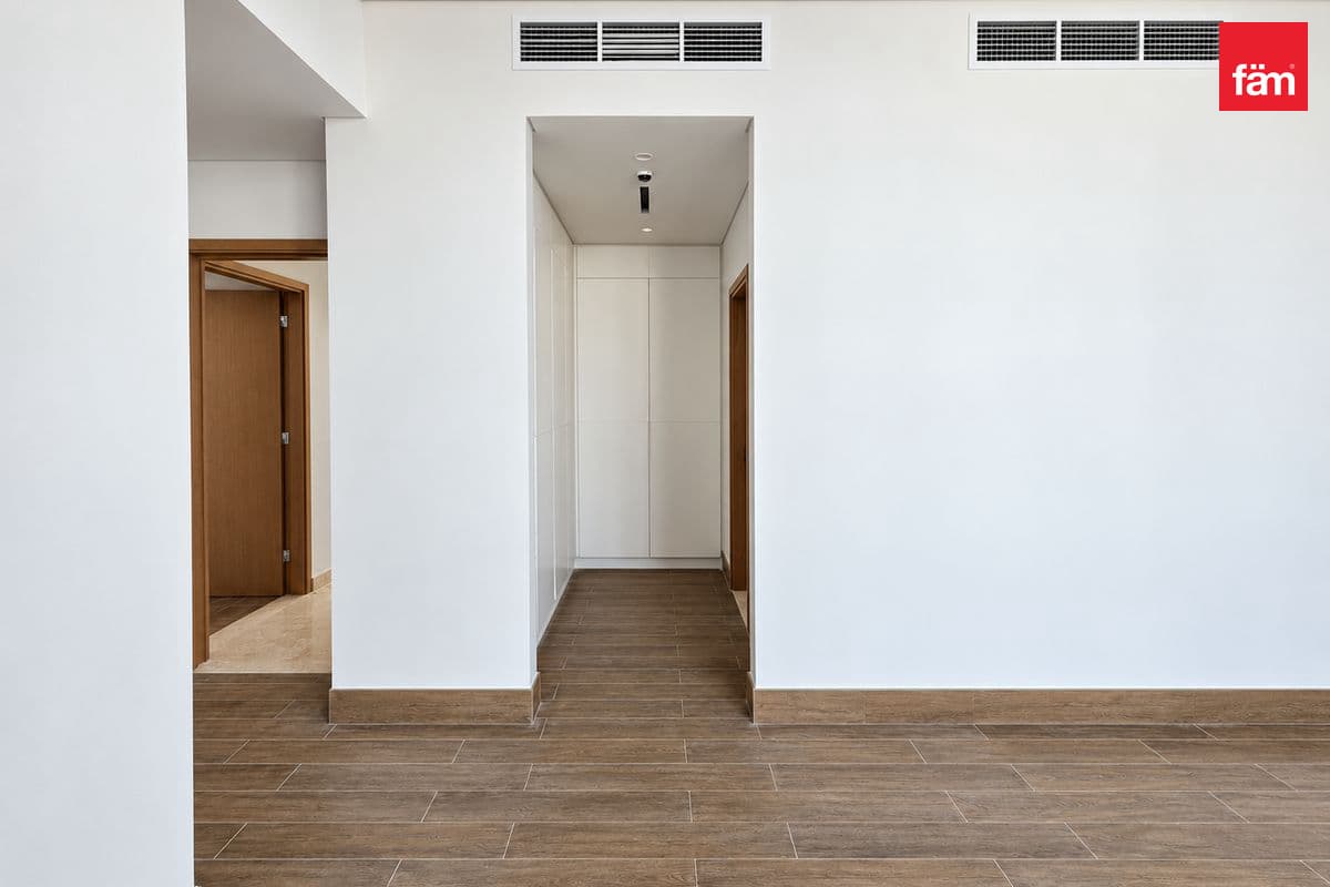 4 bedroom villa in Opal Gardens, photograph 9 of 20