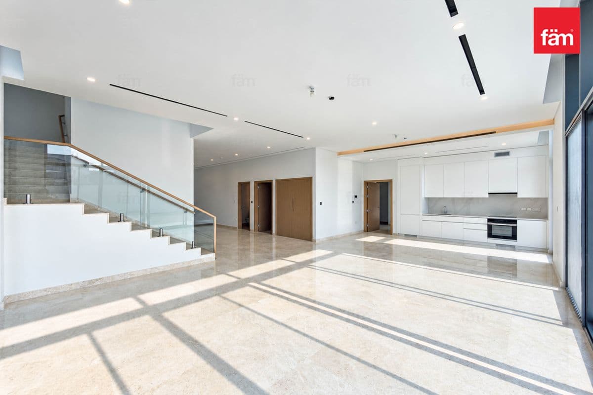 4 bedroom villa in Opal Gardens, photograph 6 of 20