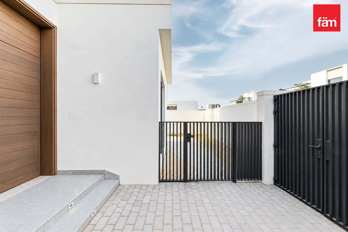 4 bedroom villa in Opal Gardens, photograph 20 of 20