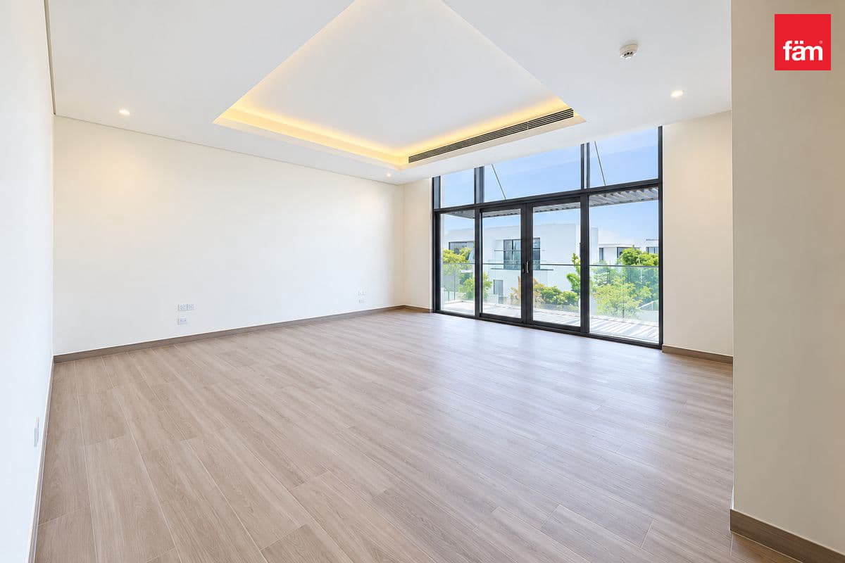 4 bedroom villa in Opal Gardens, photograph 7 of 13