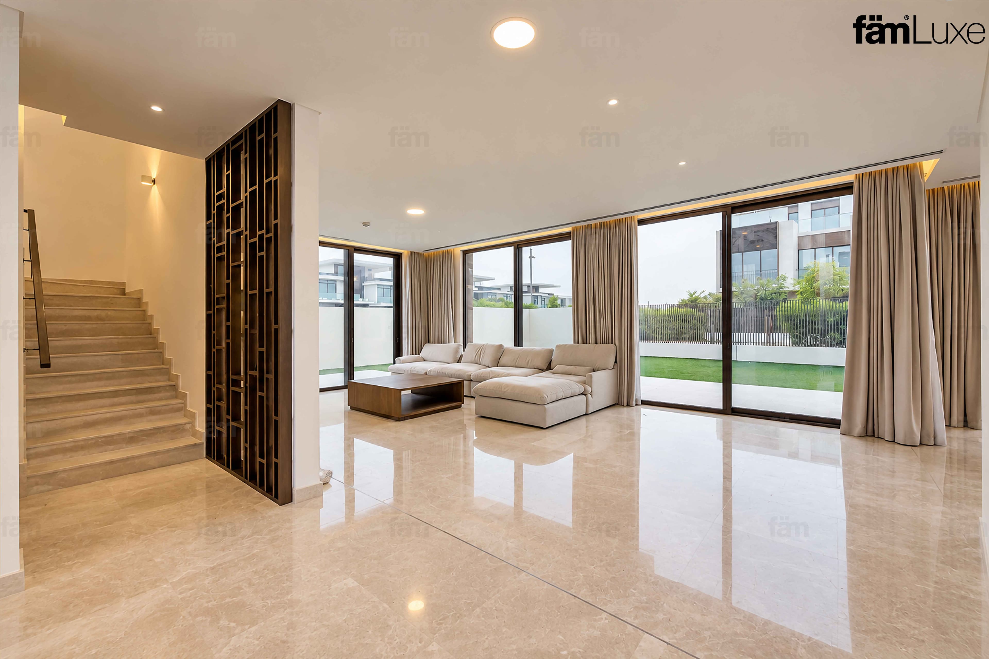 5 bedroom villa in Palm Hills, photograph 13 of 20