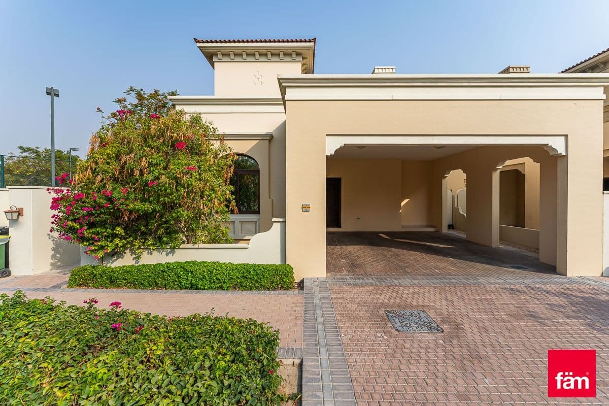 5 bedroom villa in Palma, photograph 14 of 14