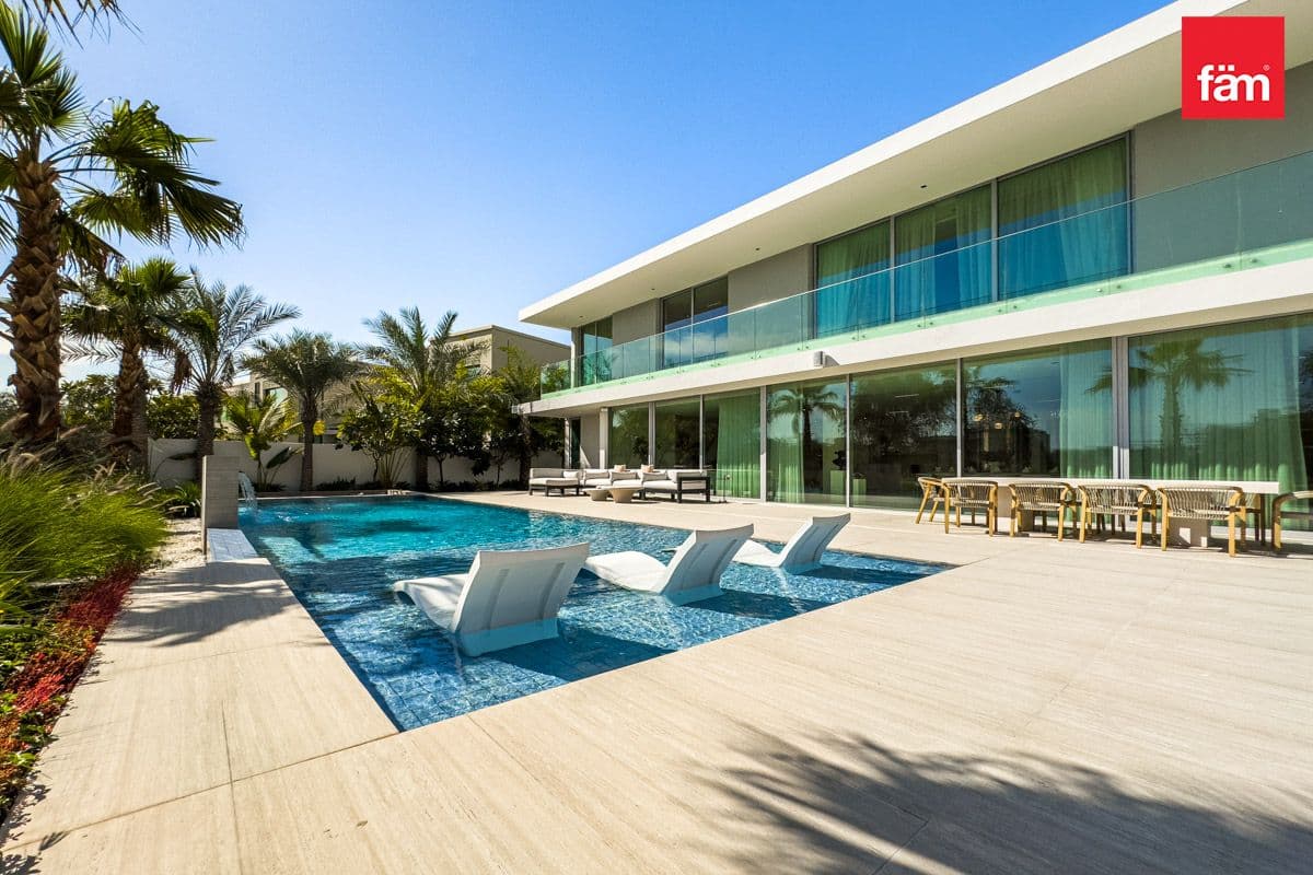 Villa in Parkway Vistas Villas
