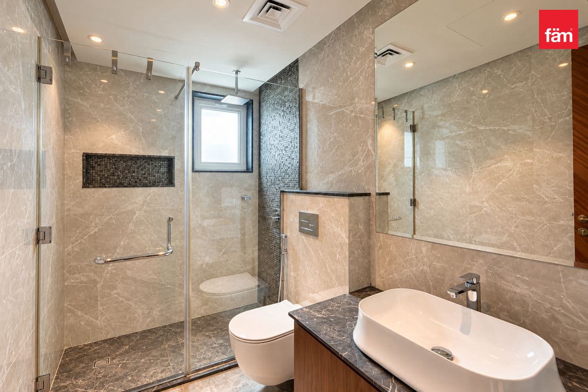 4 bedroom villa in Quortaj, photograph 18 of 20