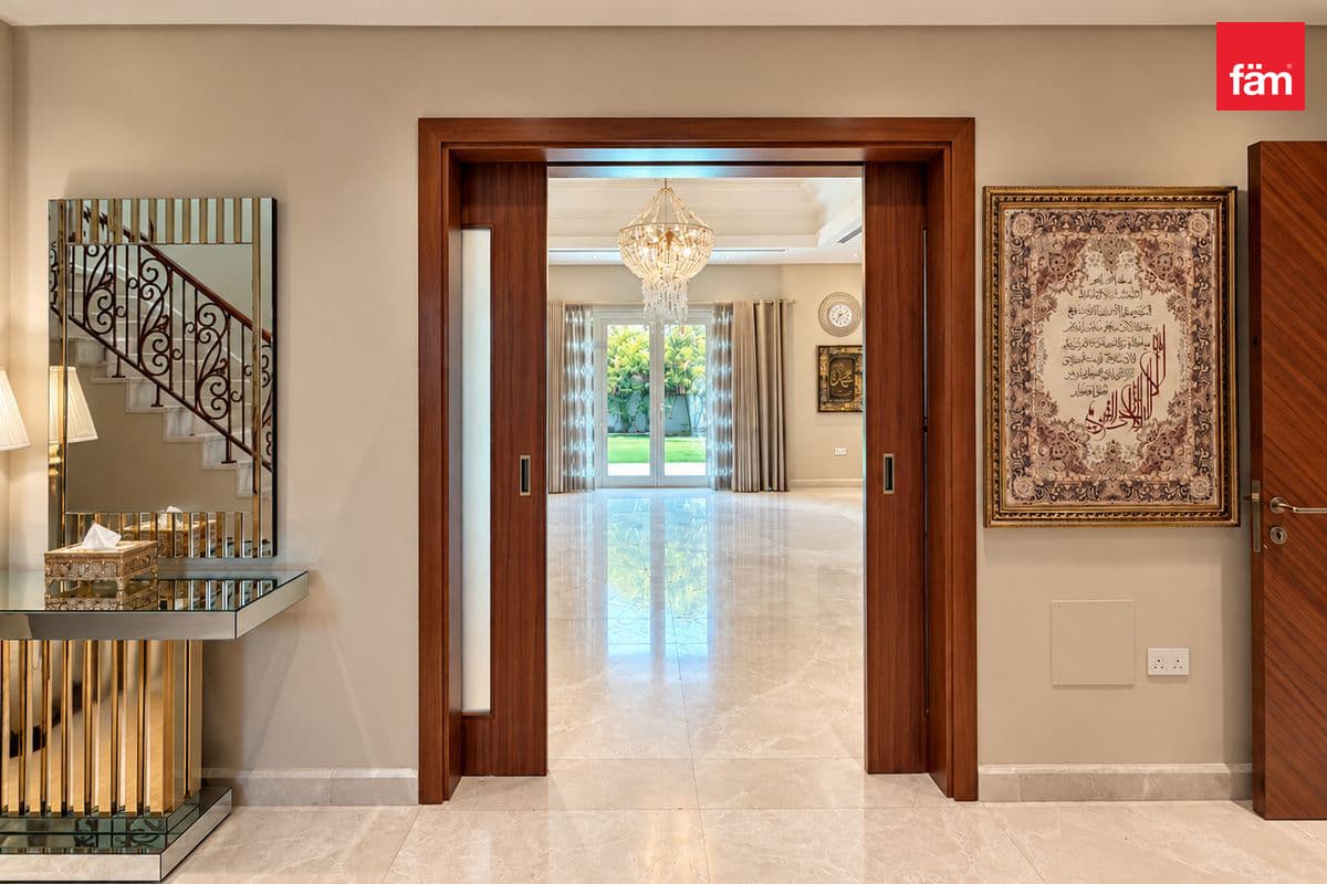 4 bedroom villa in Quortaj, photograph 11 of 20