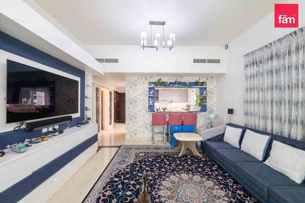 5 bedroom villa in Rahat, photograph 13 of 20