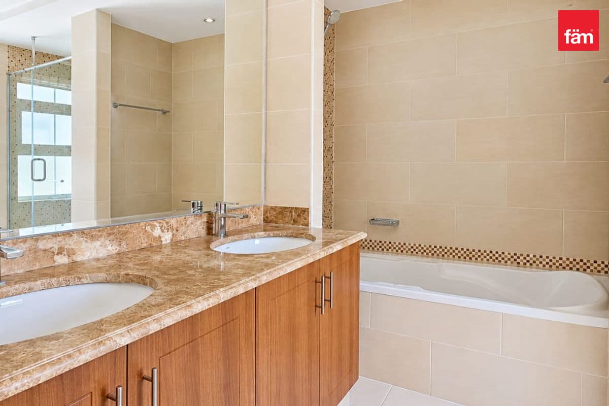 3 bedroom villa in Rahat, photograph 10 of 14