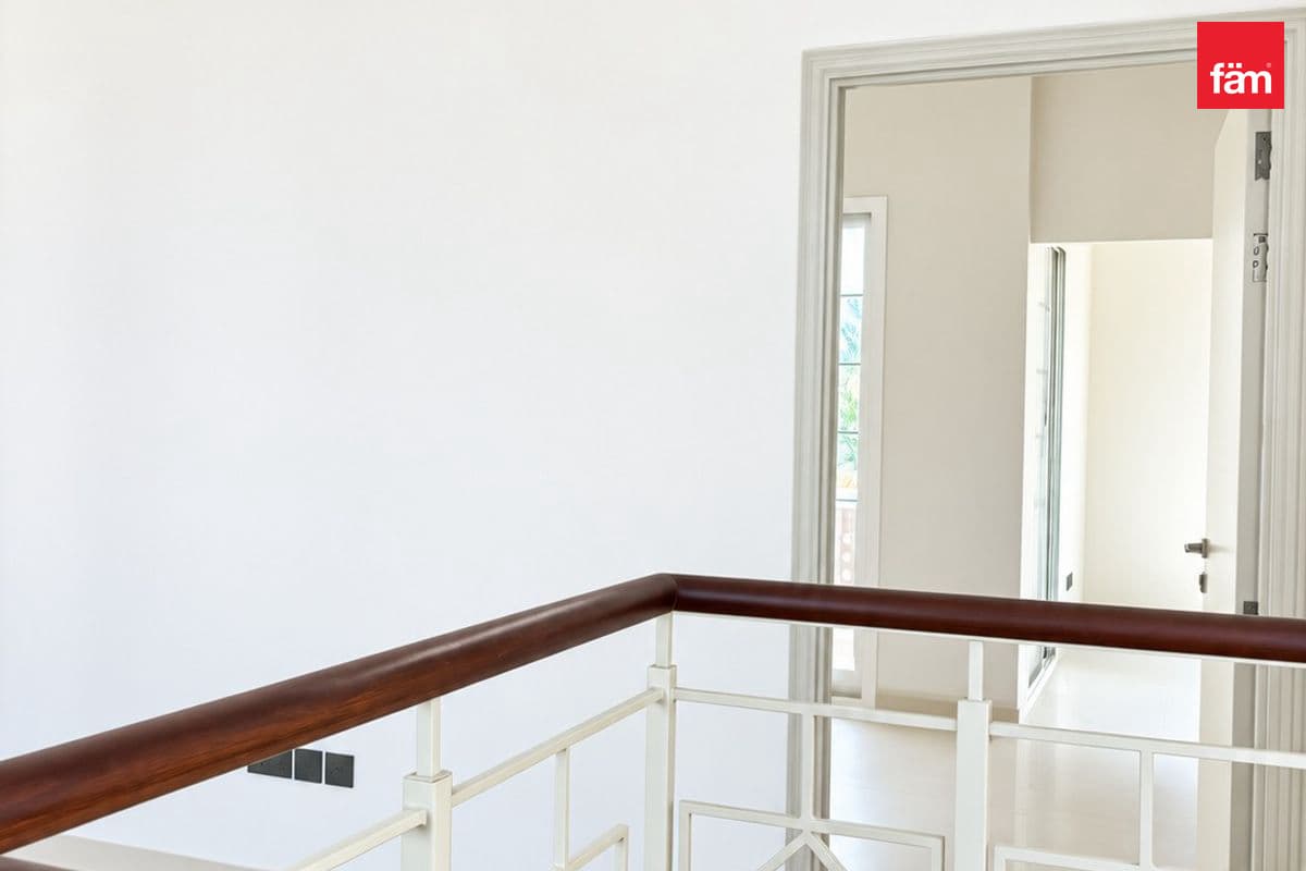 3 bedroom villa in Rahat, photograph 7 of 11