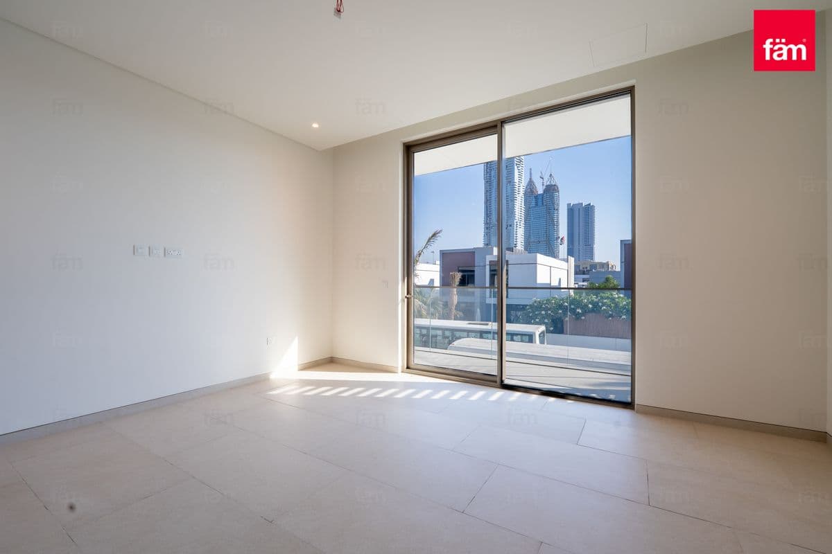 5 bedroom villa in Shamal Villas, photograph 9 of 18