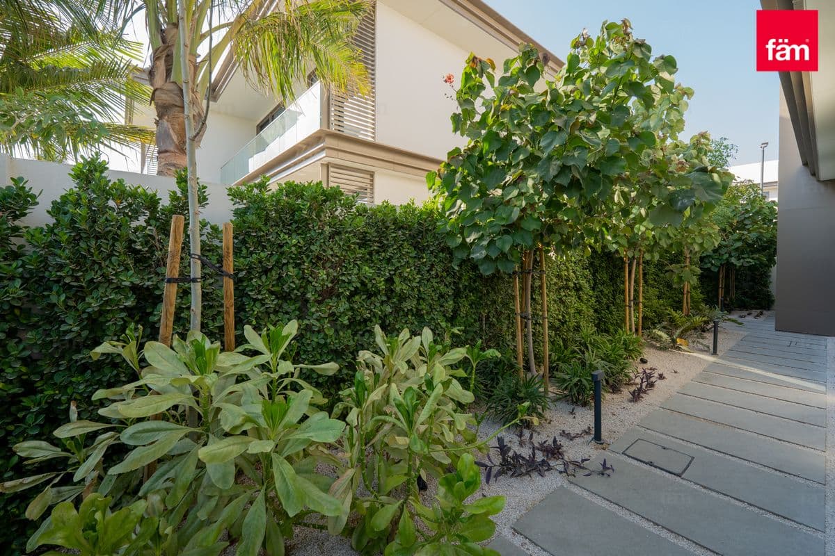 5 bedroom villa in Shamal Villas, photograph 15 of 18