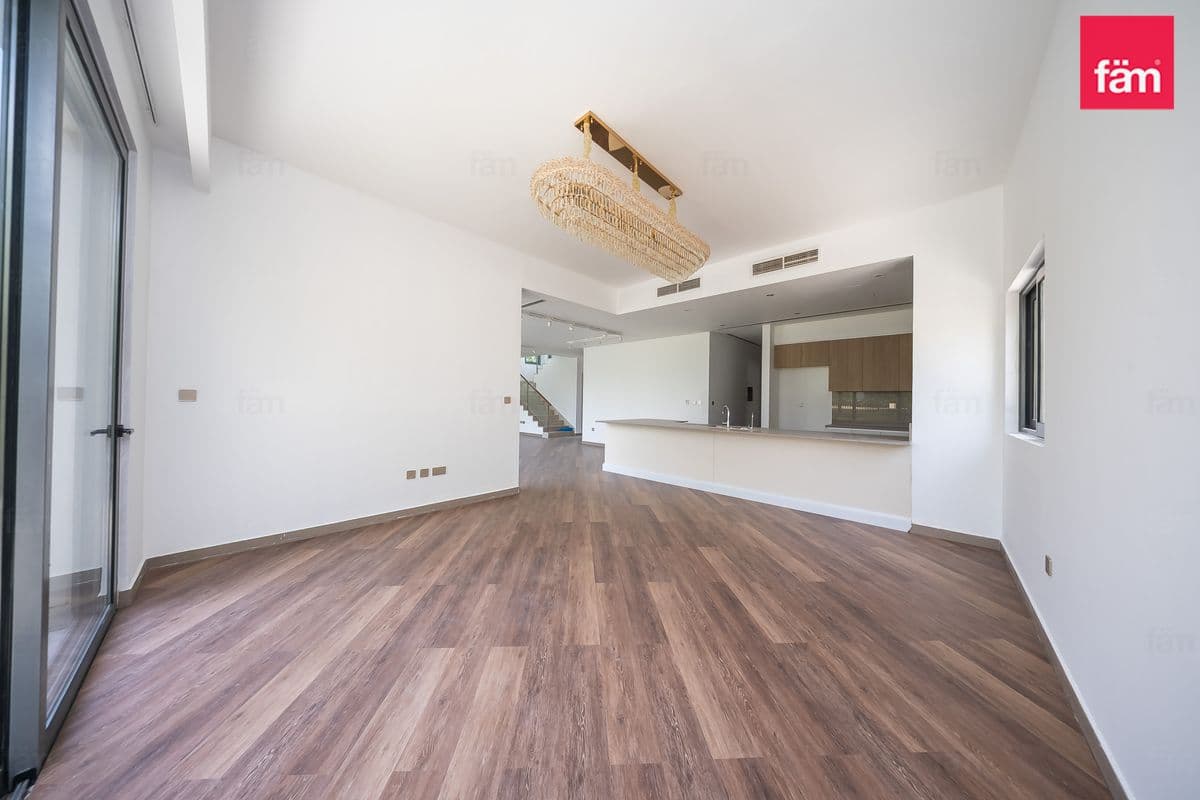5 bedroom villa in Sidra Villas I, photograph 11 of 20