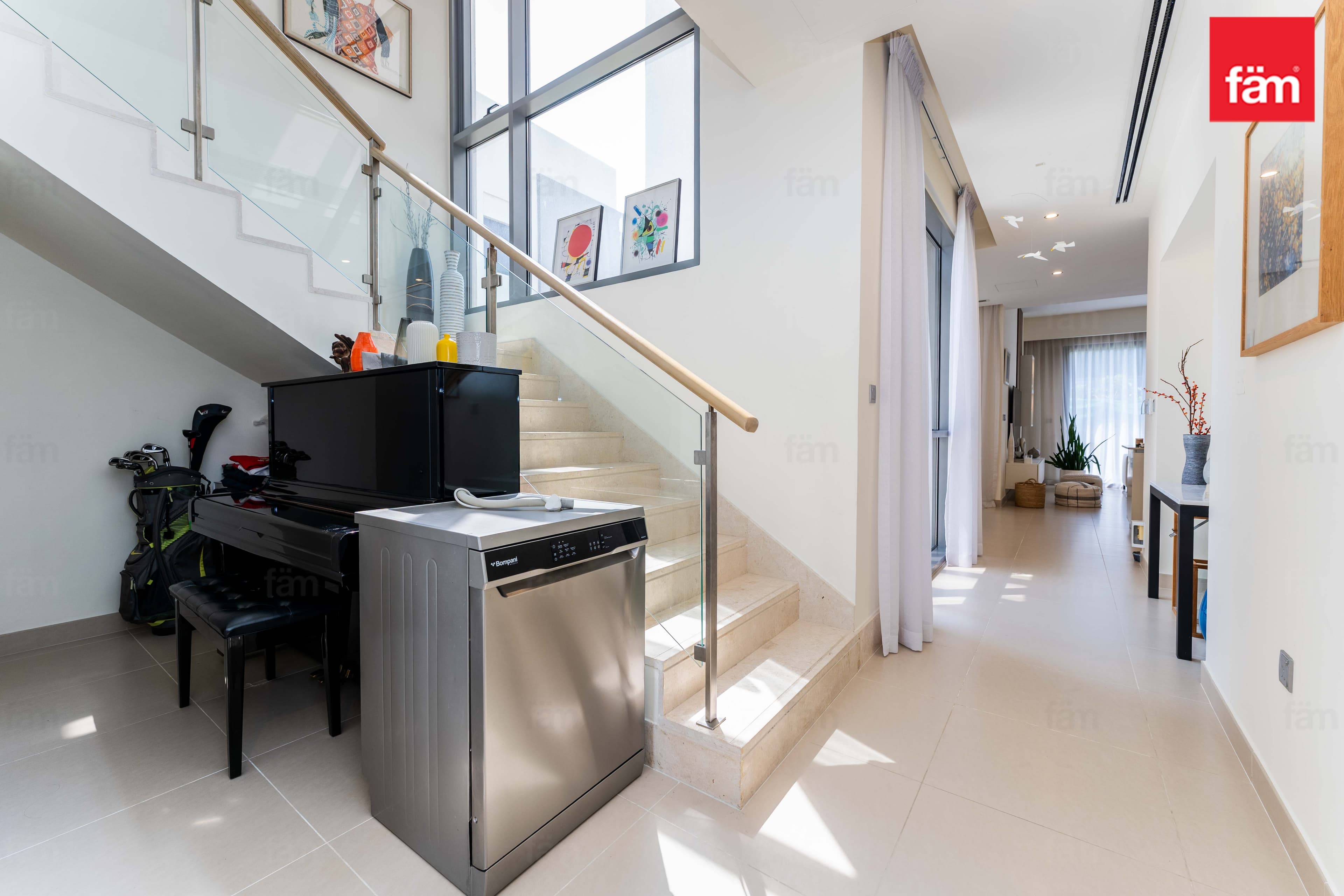 3 bedroom villa in Sidra Villas II, photograph 4 of 16