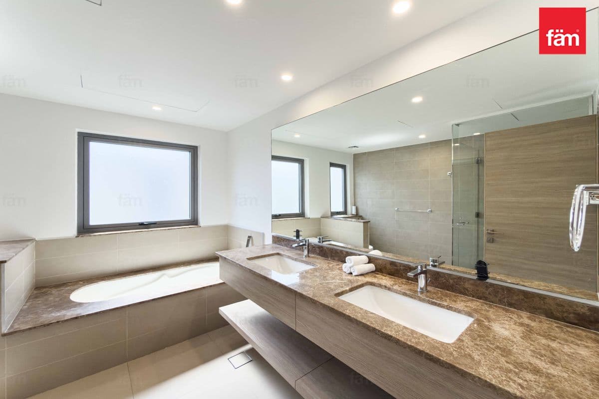 4 bedroom villa in Sidra Villas III, photograph 13 of 18