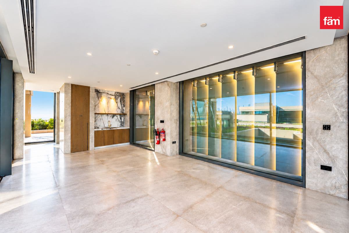 5 bedroom apartment in Six Senses Residences, photograph 14 of 15