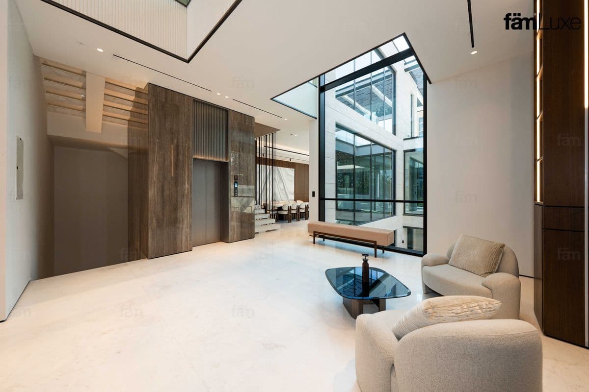 5 bedroom villa in Sobha Estate Villas, photograph 4 of 20