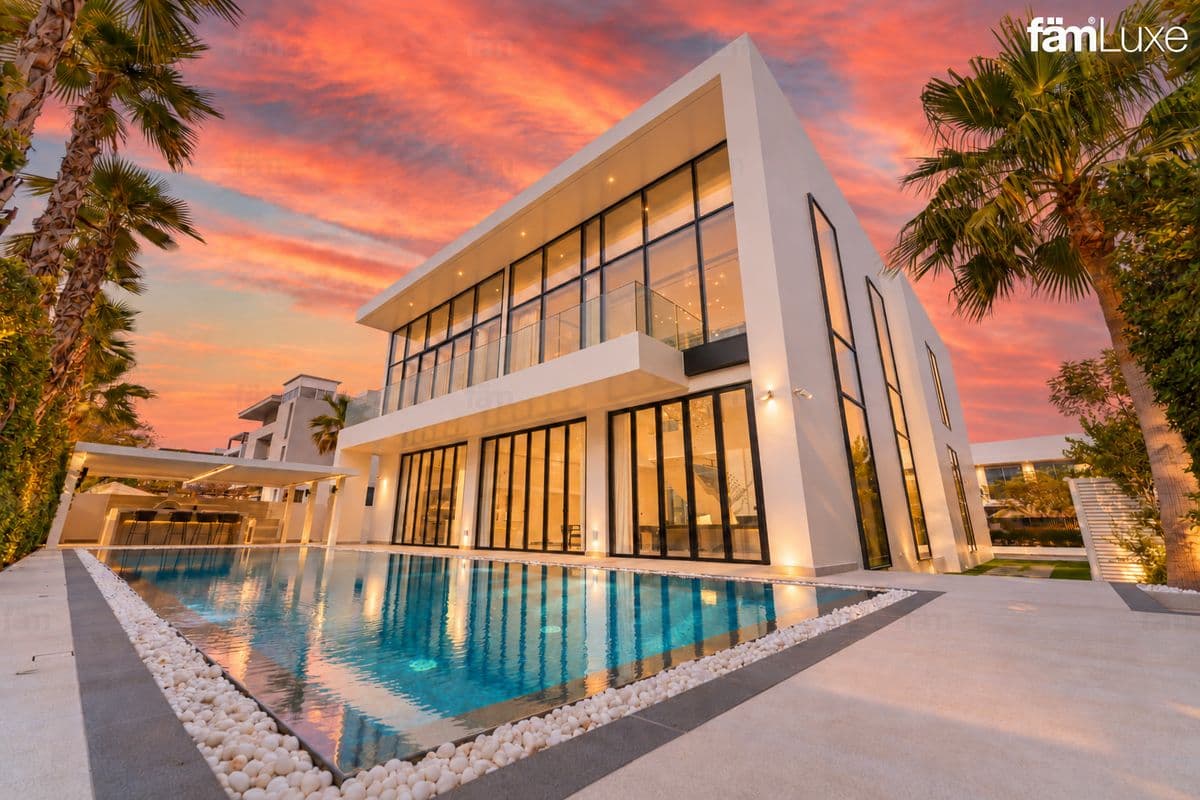 Villa in The Fairway