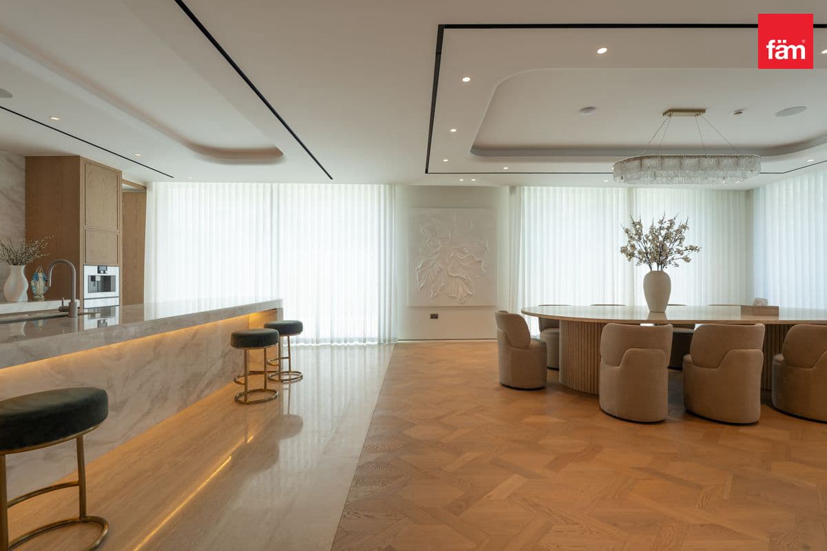 5 bedroom villa in The Parkway at Dubai Hills, photograph 10 of 20