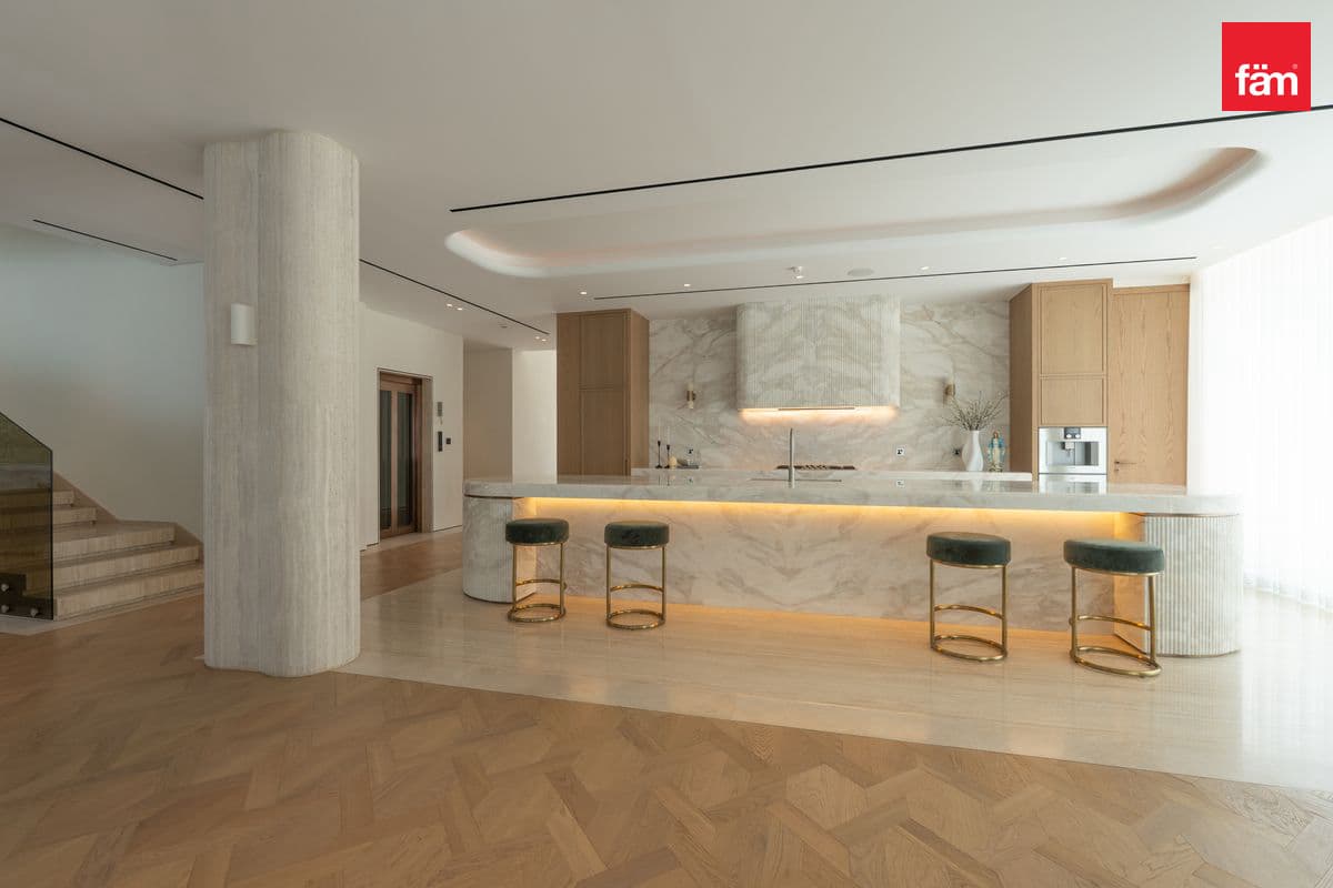5 bedroom villa in The Parkway at Dubai Hills, photograph 9 of 20