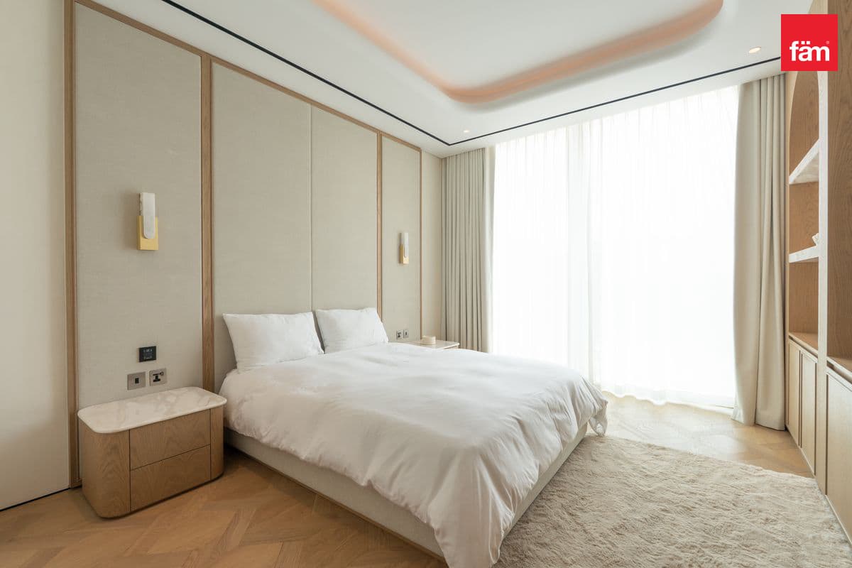 5 bedroom villa in The Parkway at Dubai Hills, photograph 18 of 20