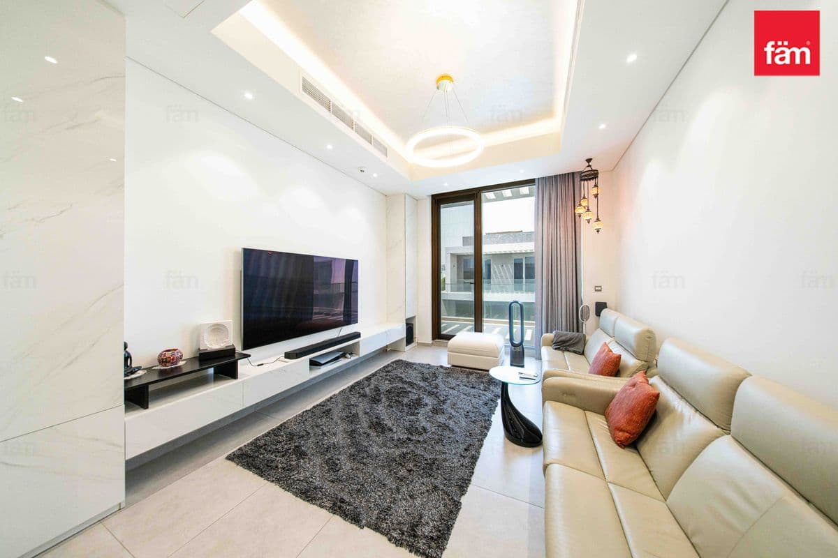 5 bedroom villa in Al Furjan West, photograph 16 of 20
