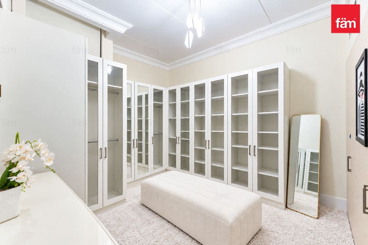 4 bedroom villa in Trinity, photograph 15 of 20